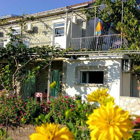 Apartmani Bosco Tivat Ngoại thất bức ảnh