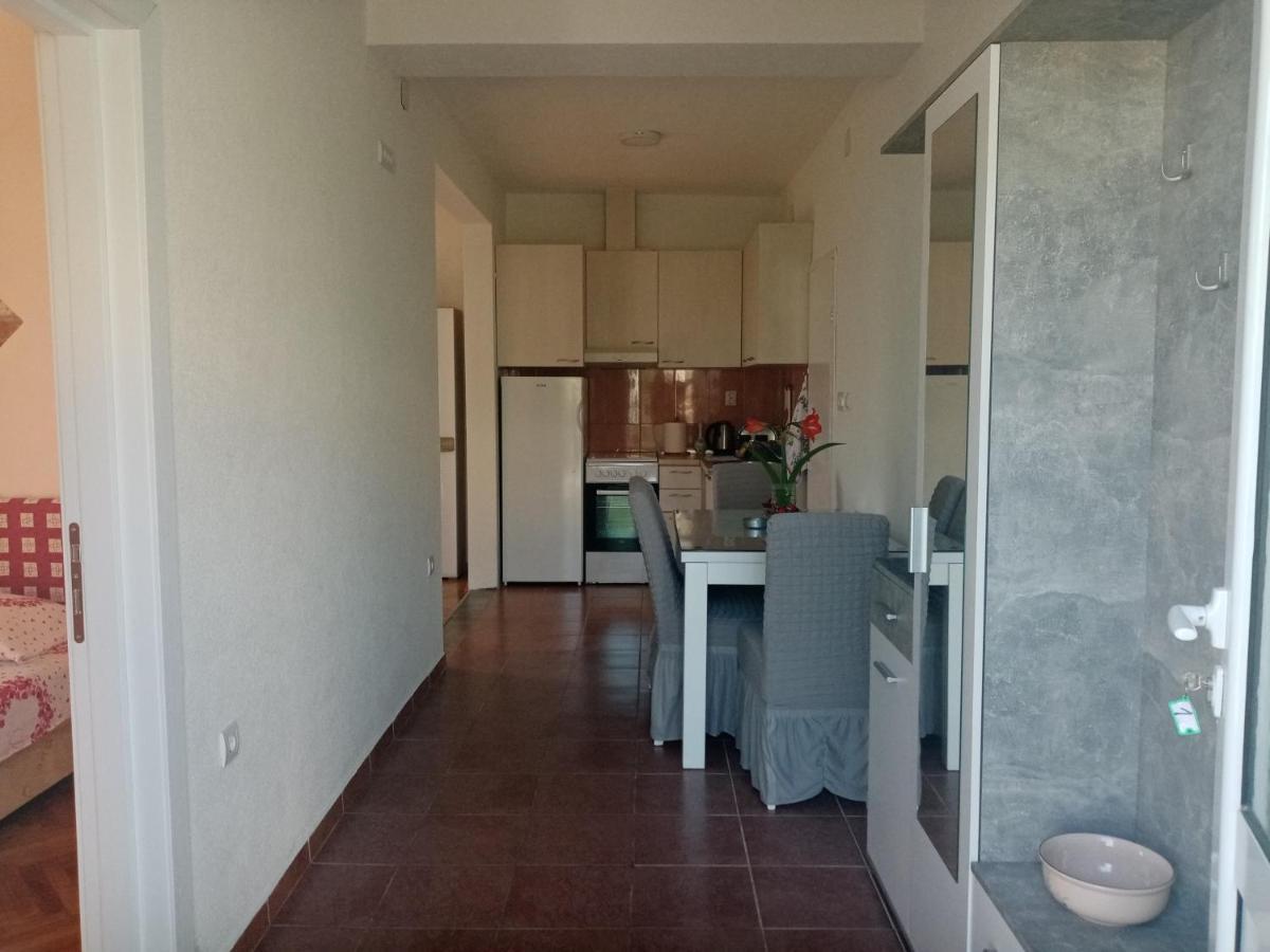 Apartmani Bosco Tivat Ngoại thất bức ảnh