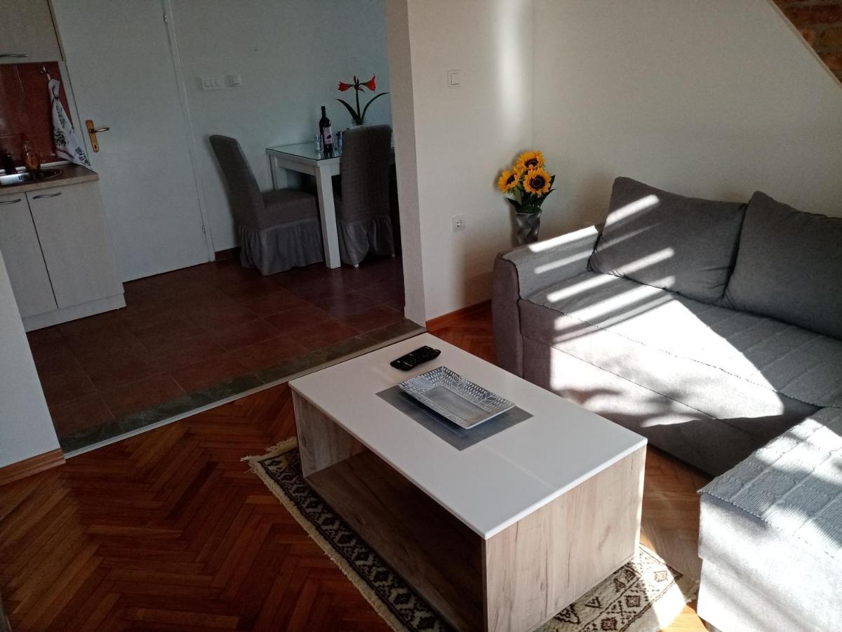 Apartmani Bosco Tivat Ngoại thất bức ảnh