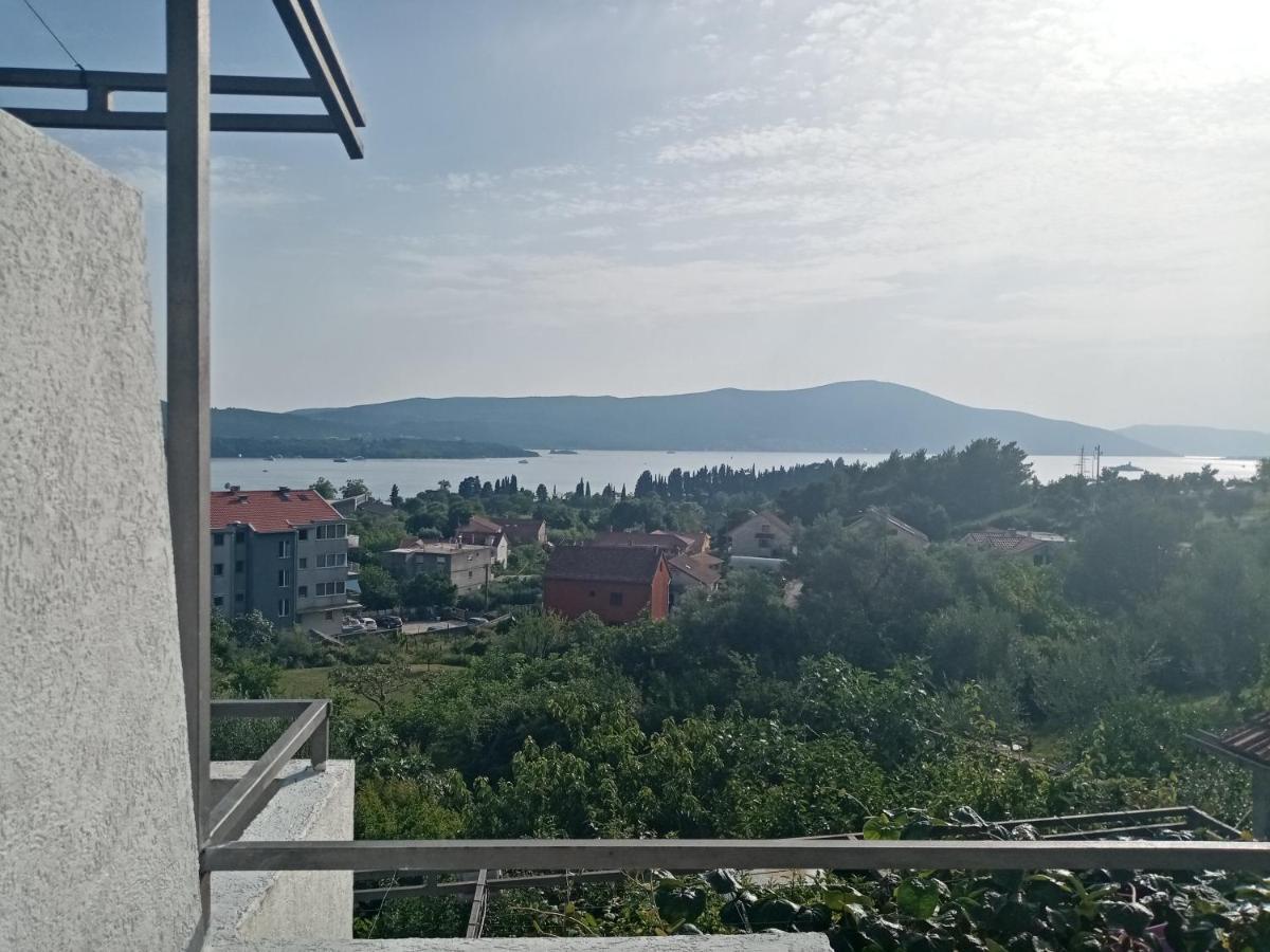 Apartmani Bosco Tivat Ngoại thất bức ảnh