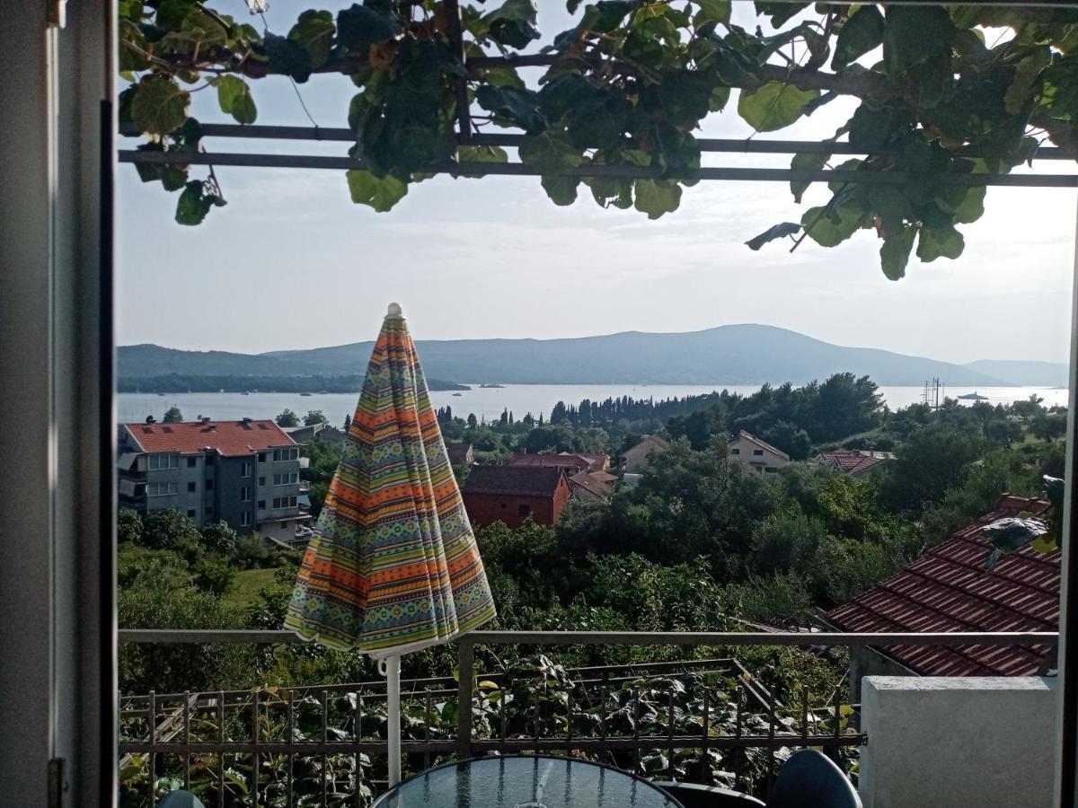 Apartmani Bosco Tivat Ngoại thất bức ảnh
