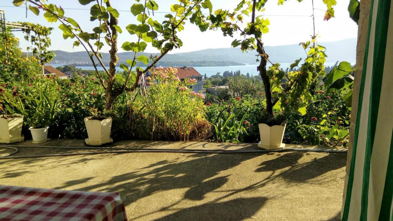 Apartmani Bosco Tivat Ngoại thất bức ảnh