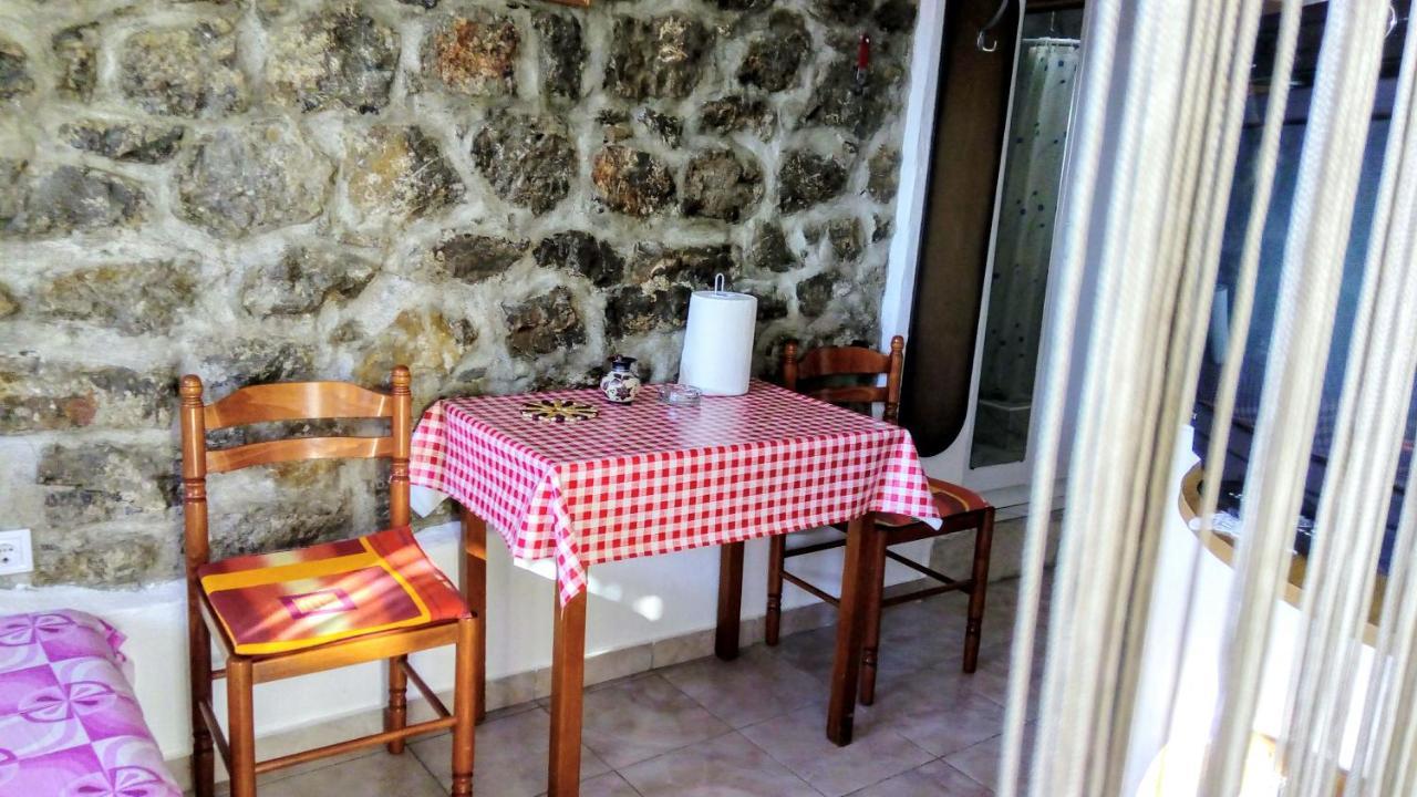 Apartmani Bosco Tivat Ngoại thất bức ảnh