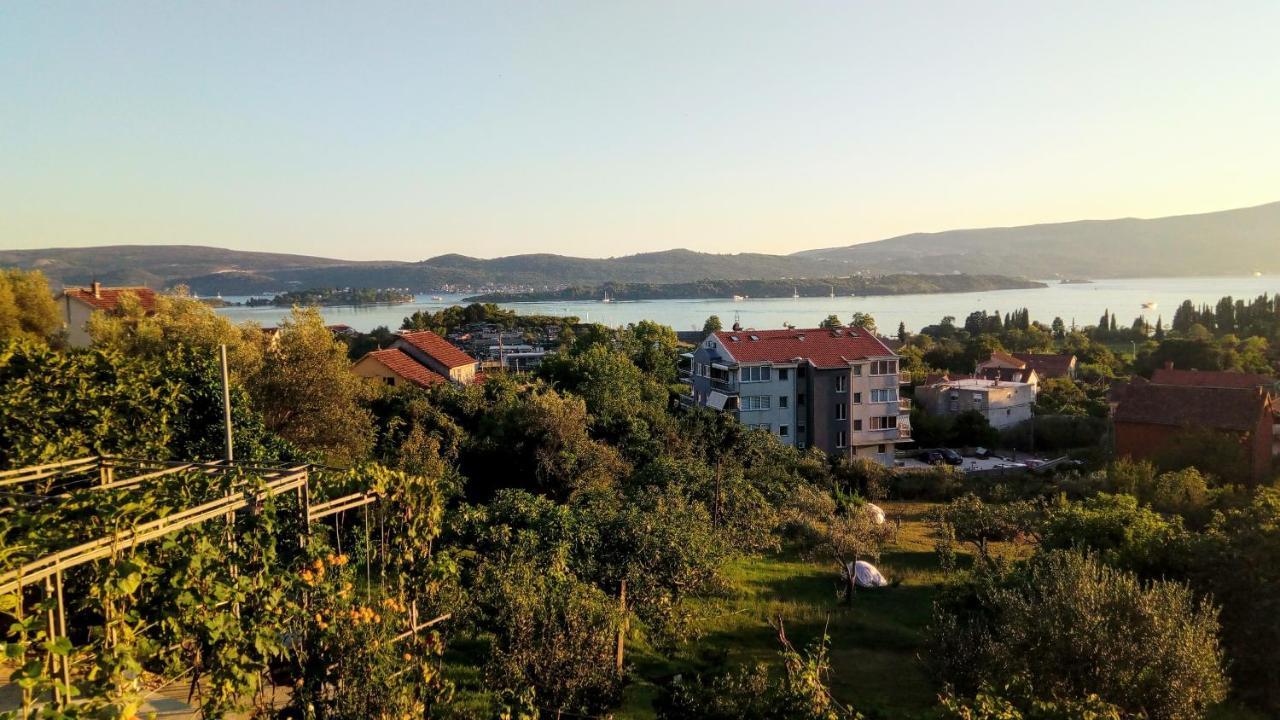 Apartmani Bosco Tivat Ngoại thất bức ảnh